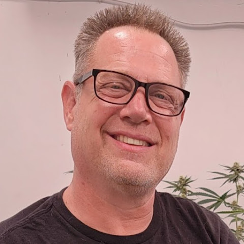 influencer profile picture