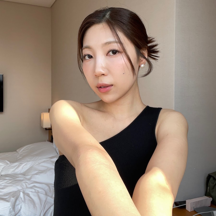 BOM BOM 蹦蹦 @bom_1314