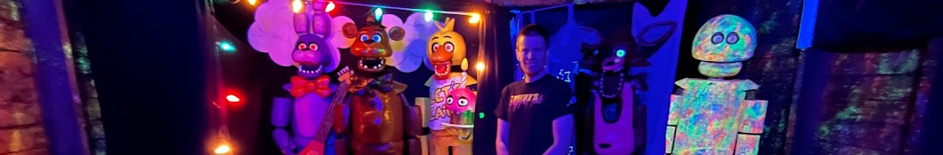 Tommy's Puppet Lab Banner