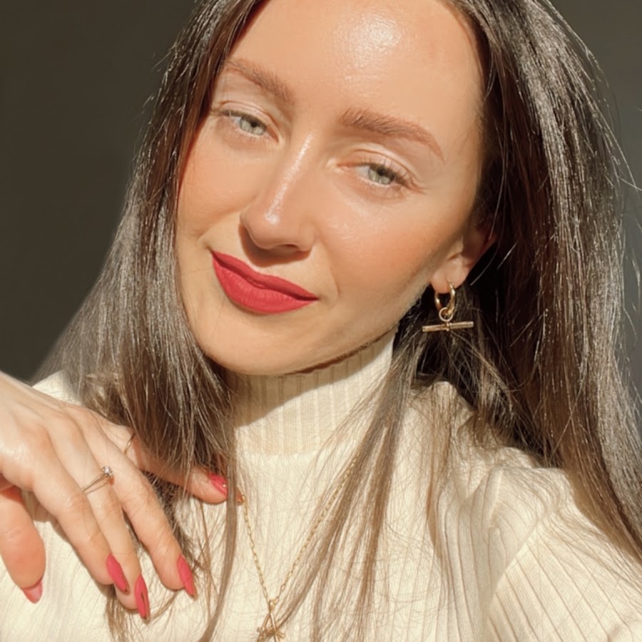 influencer profile picture