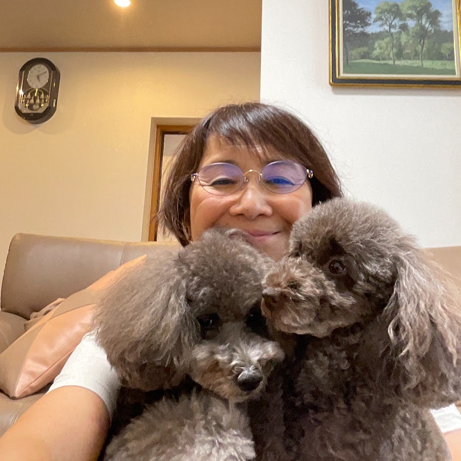 Behind the Scenes of Kazue and her dogs - YouTube