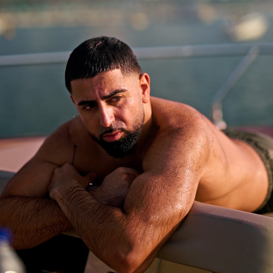 Joey bravo @joeybravotv