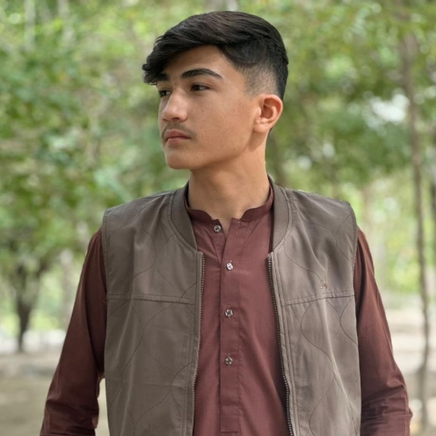 Alee Raza Vlogs - YouTube Alee Raza Vlogs
