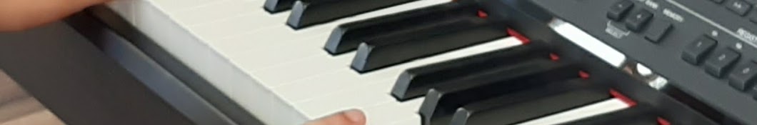 Gulnar Hesenova piano