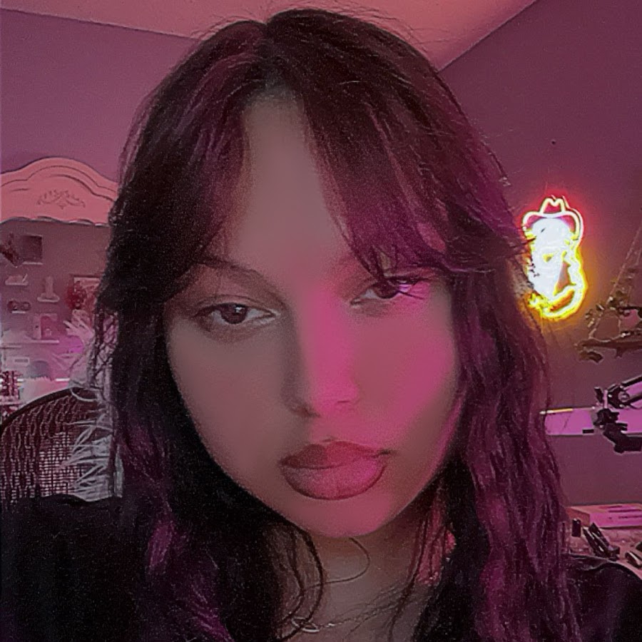 influencer profile picture