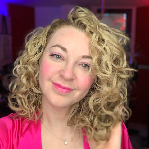 influencer profile picture
