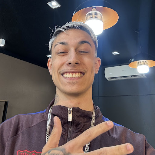 UC04fLyeD3cADwa8WmP_EEVQ