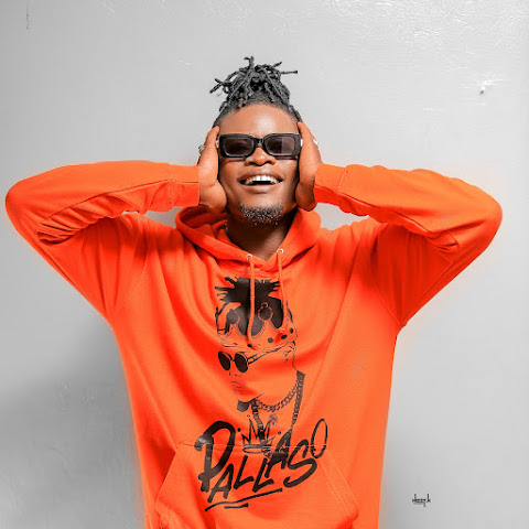 influencer profile picture