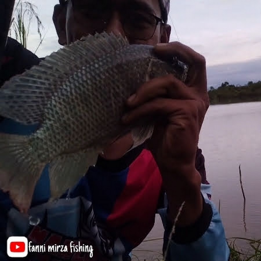 Fanni Mirza Fishing