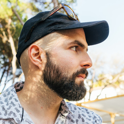 influencer profile picture