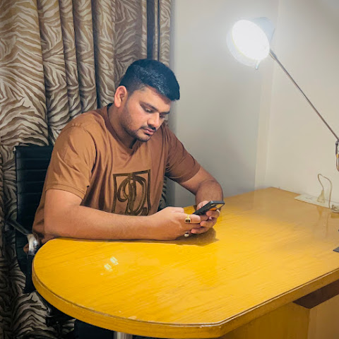 influencer profile picture