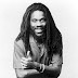 logo Dennis Brown - Topic