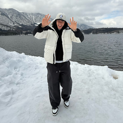 influencer profile picture