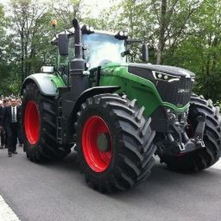 Стой трактор. Трактор Фендт 1050. Fendt 1050 Vario. Трактор Фендт 1050 новый. Фенд трактор 1050 фонд.