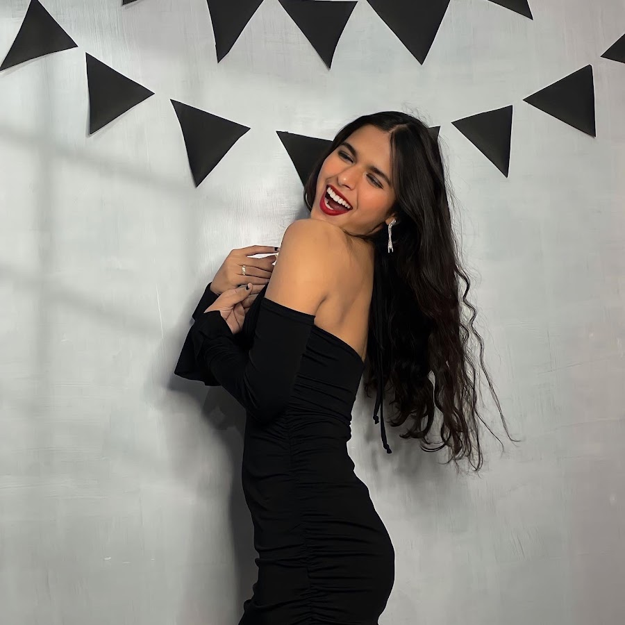 influencer profile picture