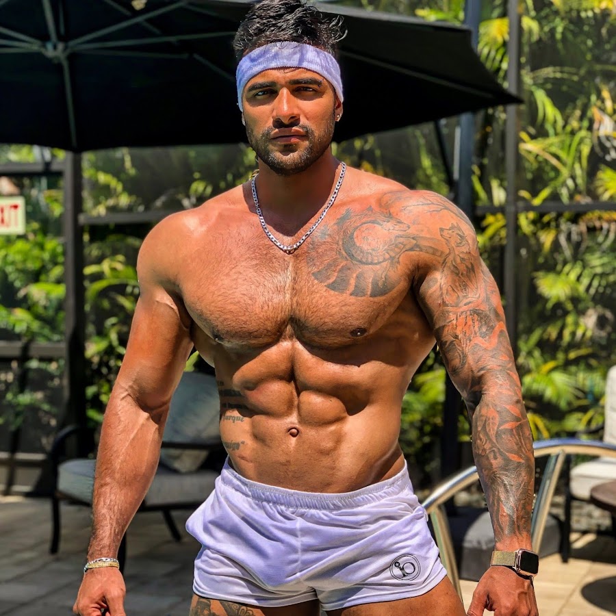 Johnny Diez Fitness @johnnydiezfitness