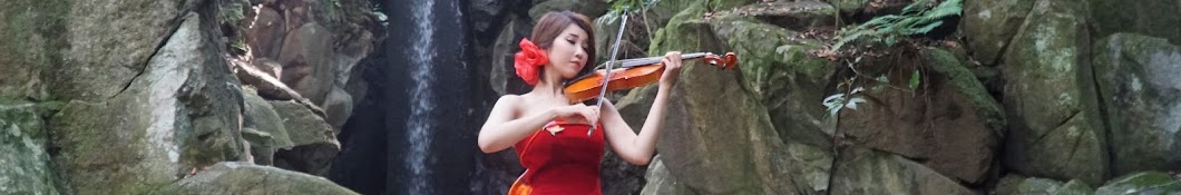 Violin Momo Banner