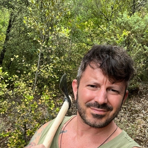 influencer profile picture