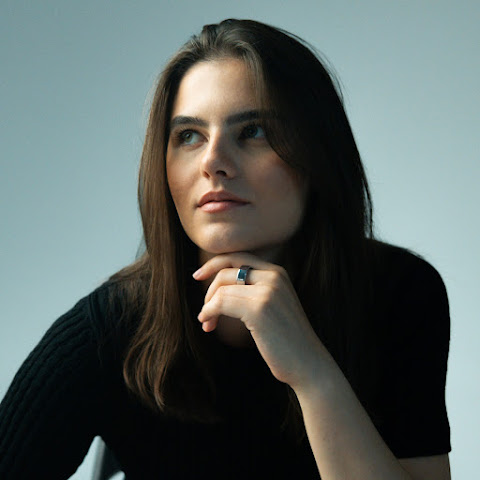 influencer profile picture