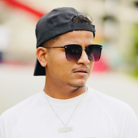 influencer profile picture