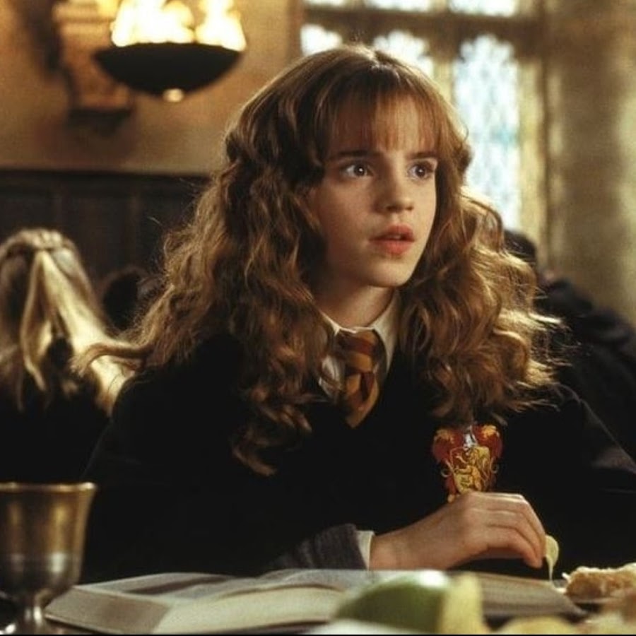 Hermione KR 