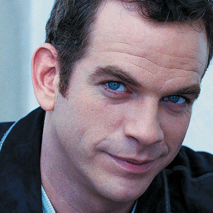 Покажи гару. Гару Пьер гаран. Гару 1998. Гару 1995. Garou Гару.