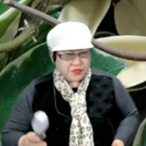 influencer profile picture