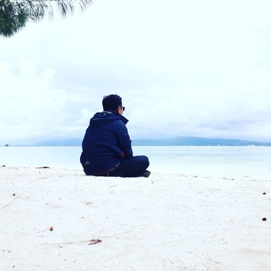 Dino Suharno @dinosuharno