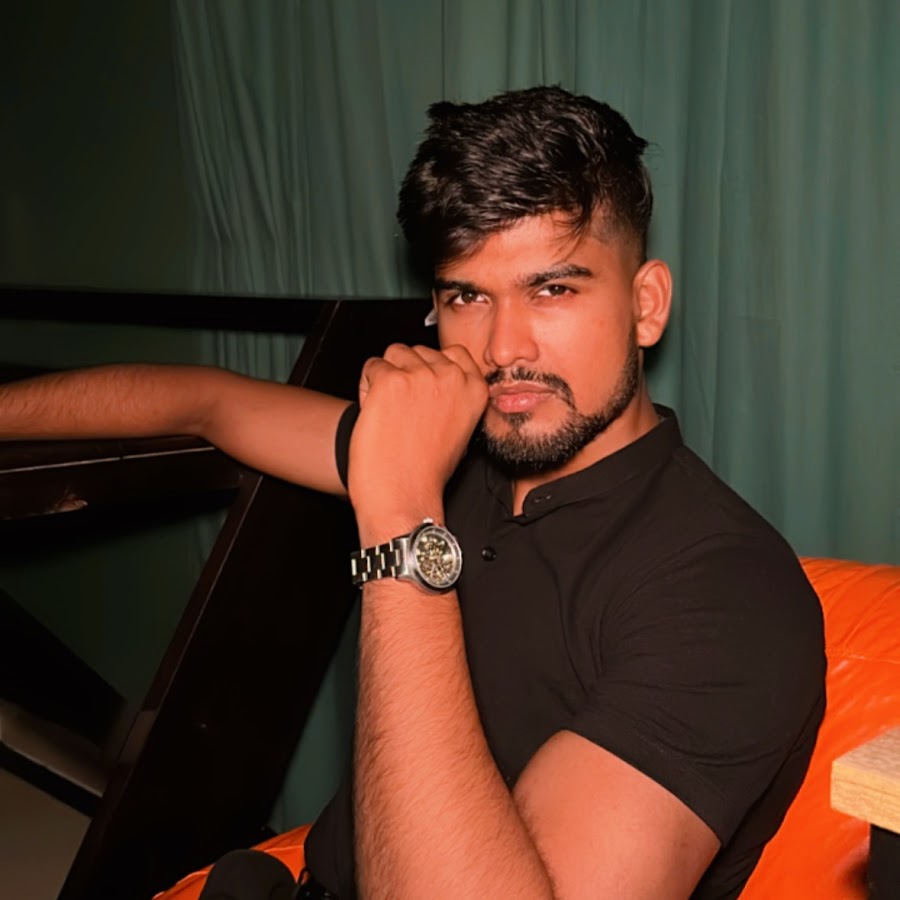 influencer profile picture