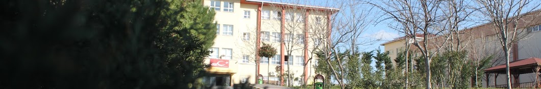 Fatin Rüştü Zorlu Anadolu Lisesi Öğrencileri