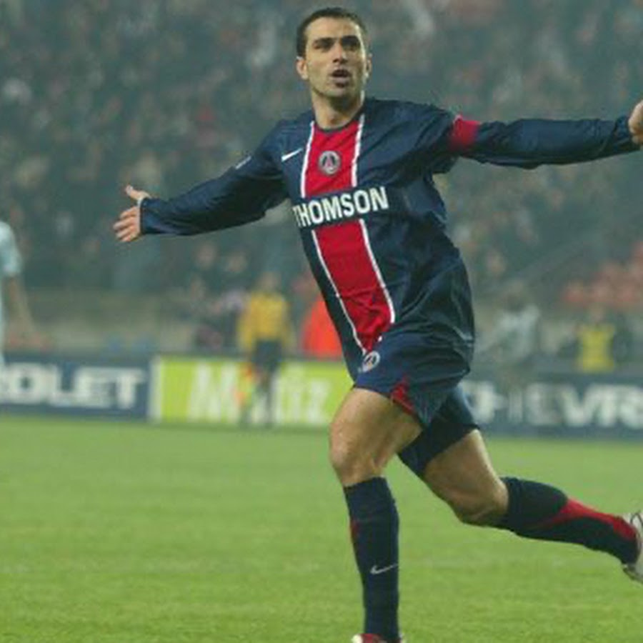 Педру паулета. Pauleta футболист. Паулета ПСЖ. David Ginola PSG.