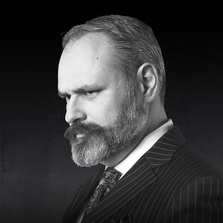 Profile avatar of DouglasMortimer74