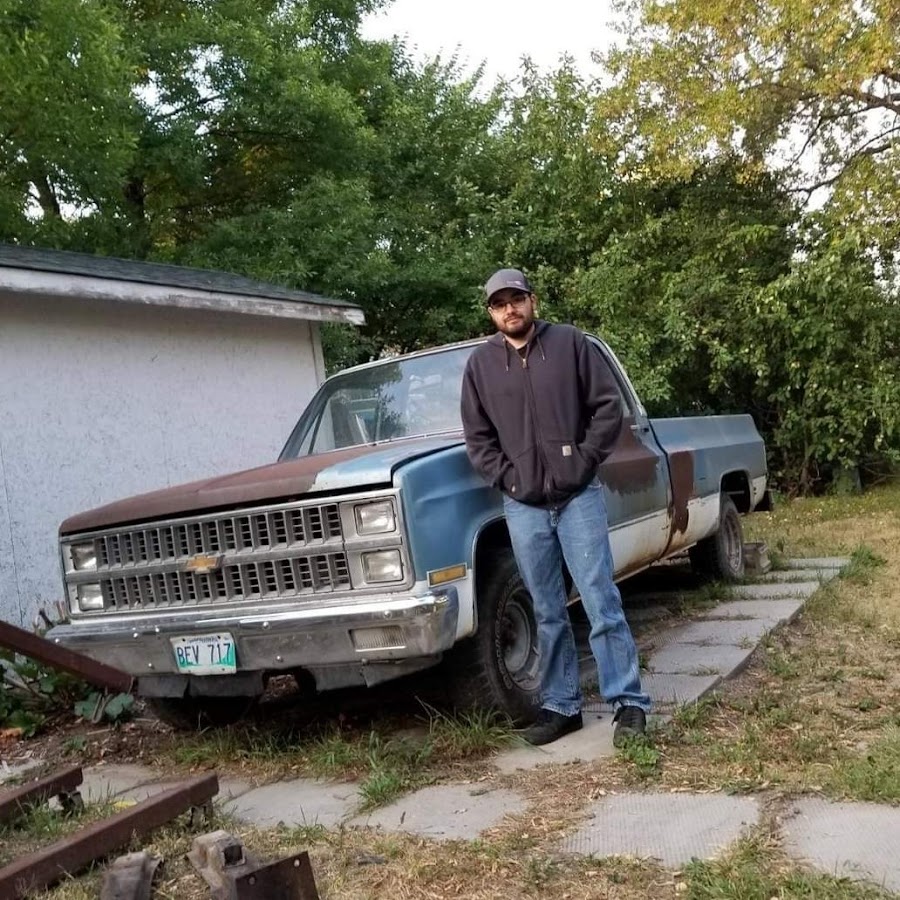 Tweeds Backyard Budget Garage