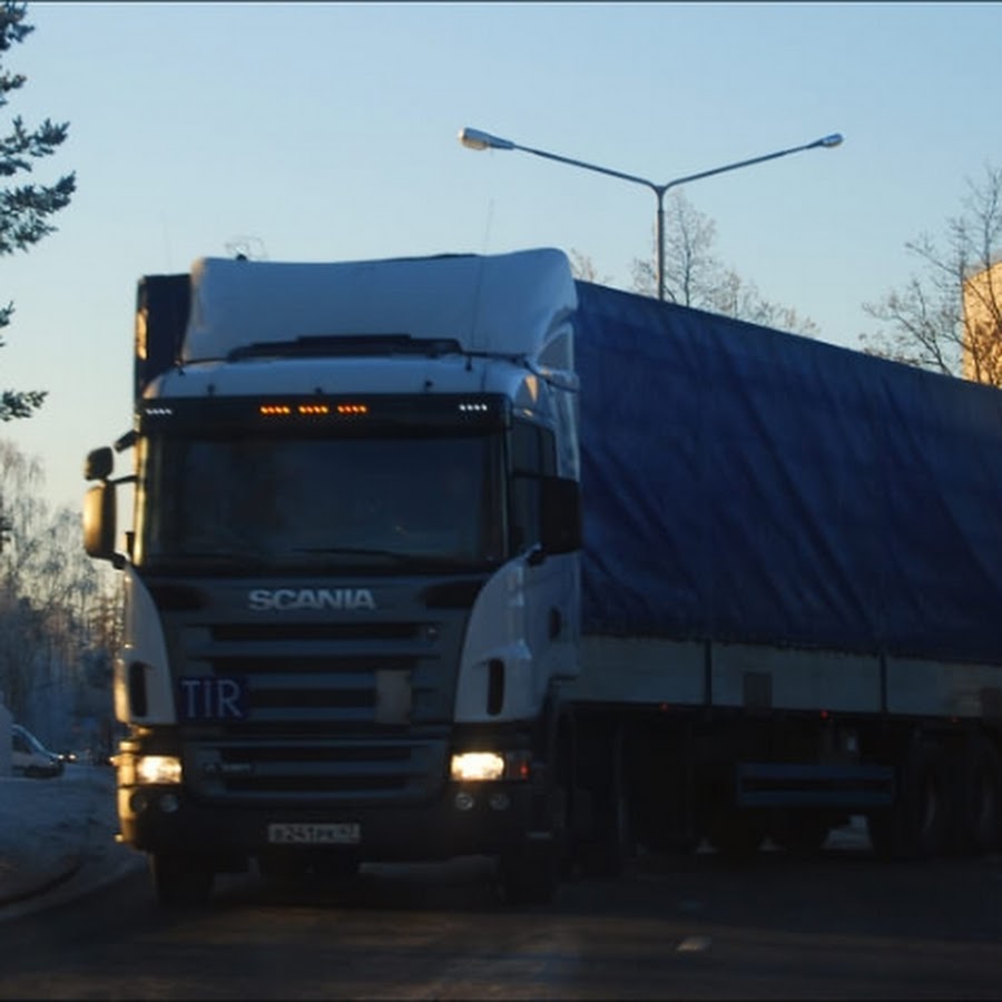 Дальнобой рус. Фуры дальнобойщики. Российский Дальнобой. Российские дальнобойщики. Фуры дальнобойщики России.