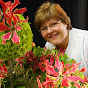 Flowers for Fun with Francine Thomas