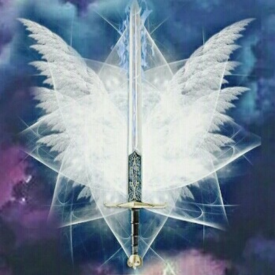 Miguel angeles protection charm. Меч Архангела (Archangel Sword). Меч Архангела Рафаила. Огненный меч Михаила. Архангел Михаил с огненным мечом.