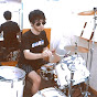 kajuhIro plays drum