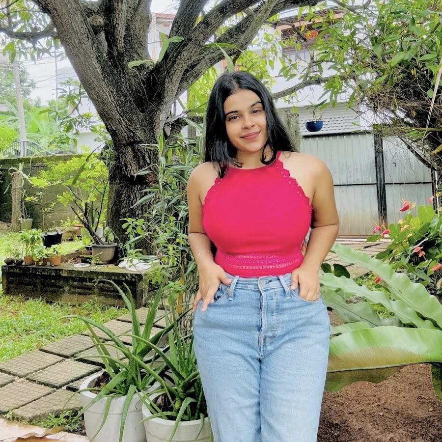 influencer profile picture
