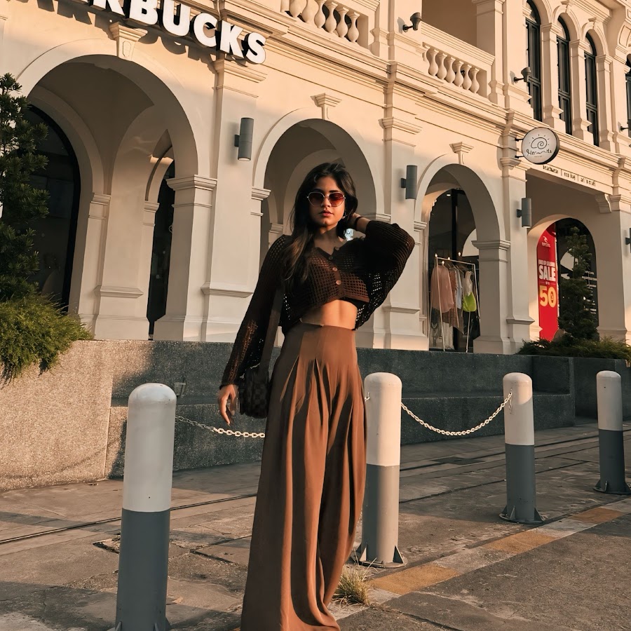 influencer profile picture