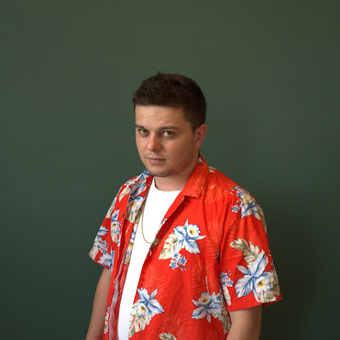 influencer profile picture