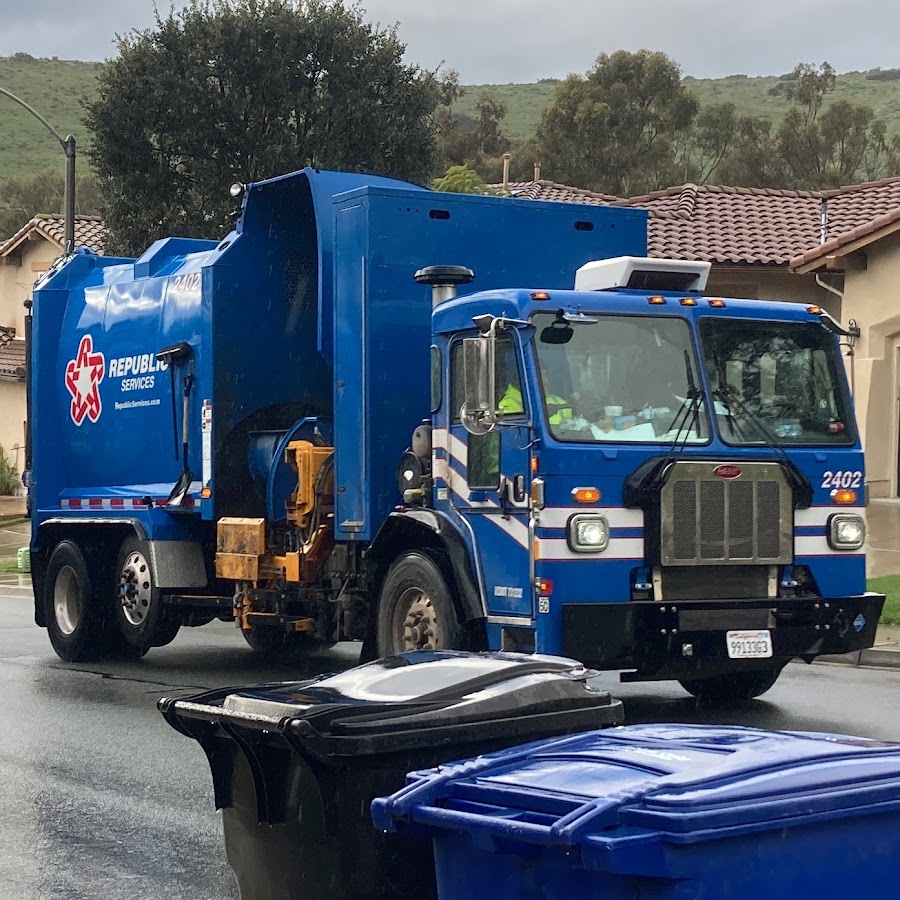 Chula Vista Garbage Trucks