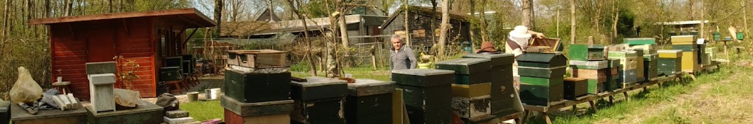 Beekeeper Bayraktar Brothers - The Netherlands