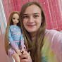 Katie_and_her_dolls