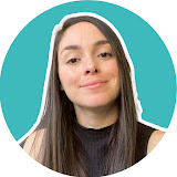 Spanish con Daniela YouTube channel logo