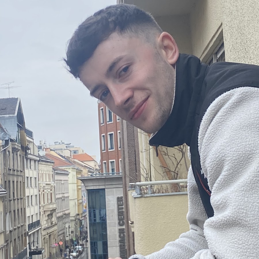 influencer profile picture