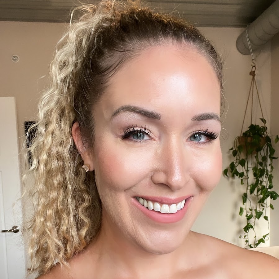 influencer profile picture