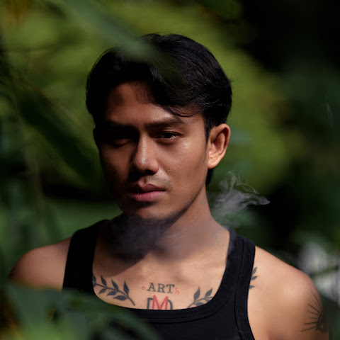 influencer profile picture