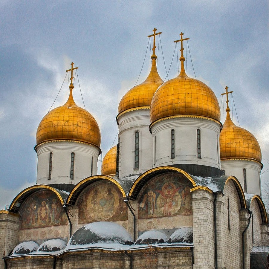 Первые храмы москвы. Успенский собор Московского Кремля. Успенский собор Кремля 1475 1479. Успенский собор Московского крем. Успенский соборткремля.