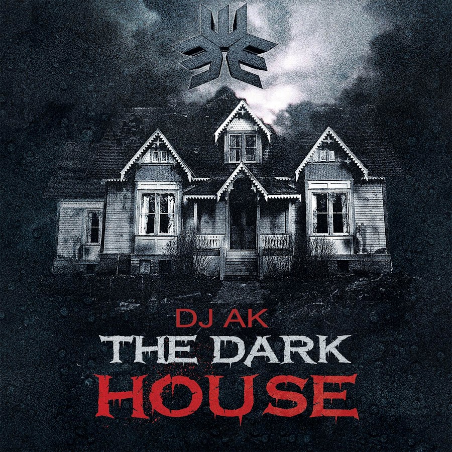 Дарк хаус кэти. Дарк Хаус. Dark House исполнители. Dark in the House. Dark House песня фото.