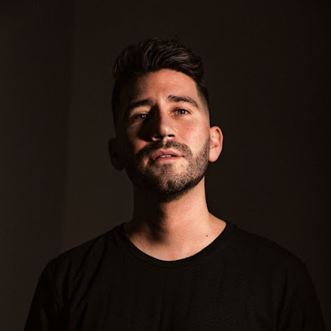 influencer profile picture